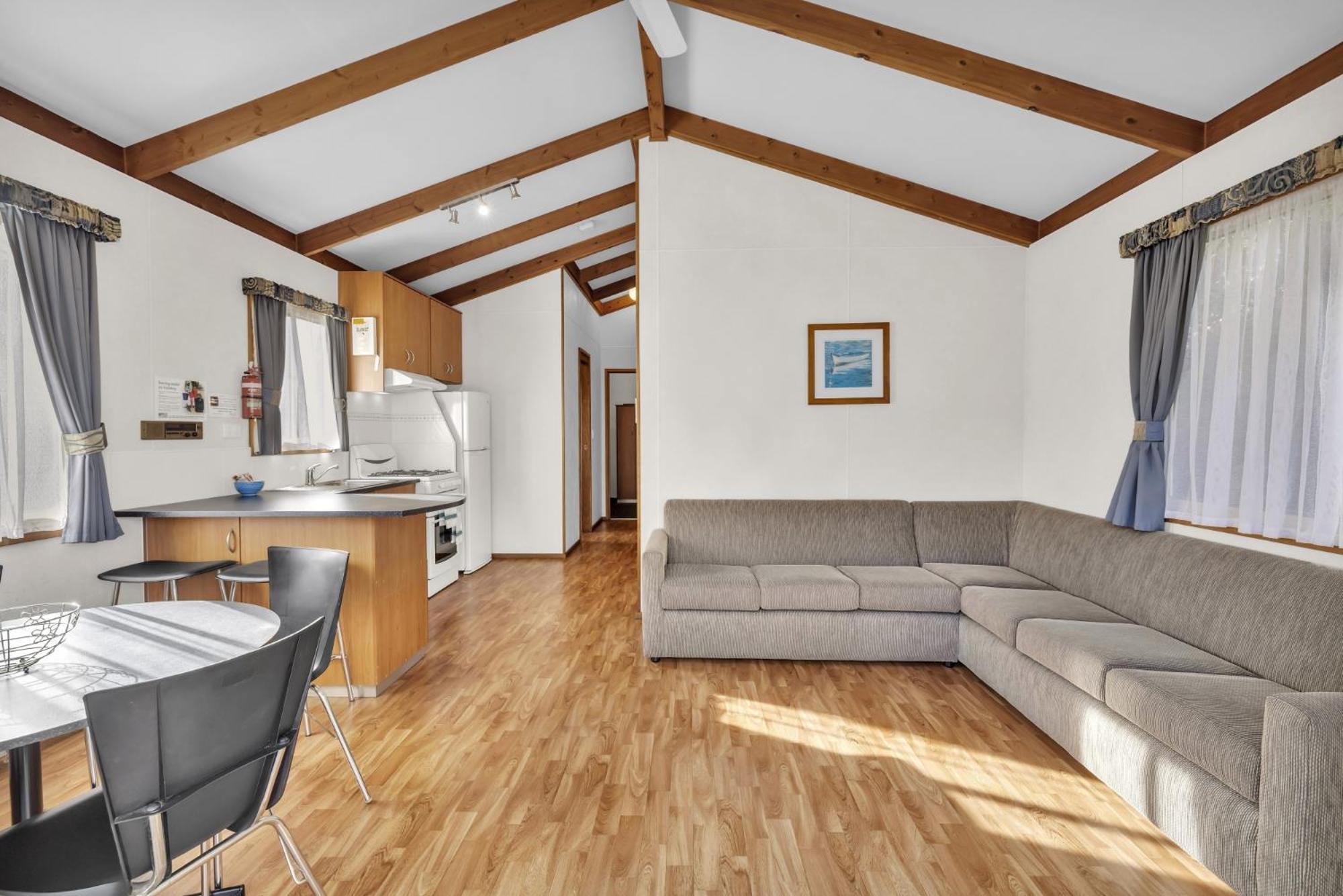 Metung Holiday Villas ภายนอก รูปภาพ